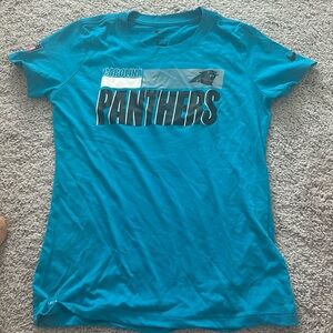 Carolina Panthers Nike T-shirt size XS